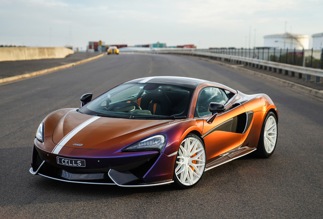 McLaren 570S