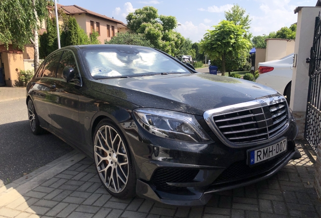 Mercedes-Benz Brabus S B63S-730 V222