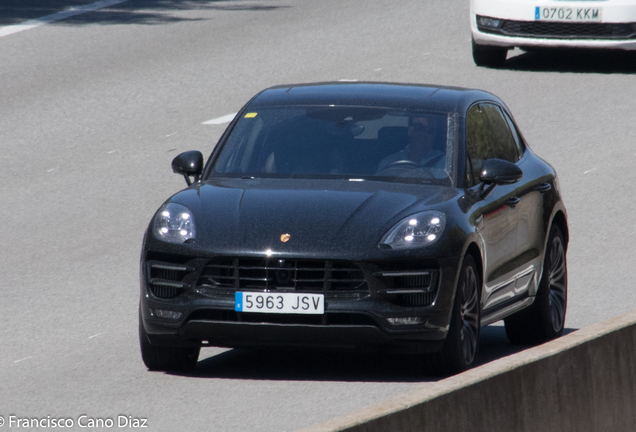 Porsche 95B Macan Turbo