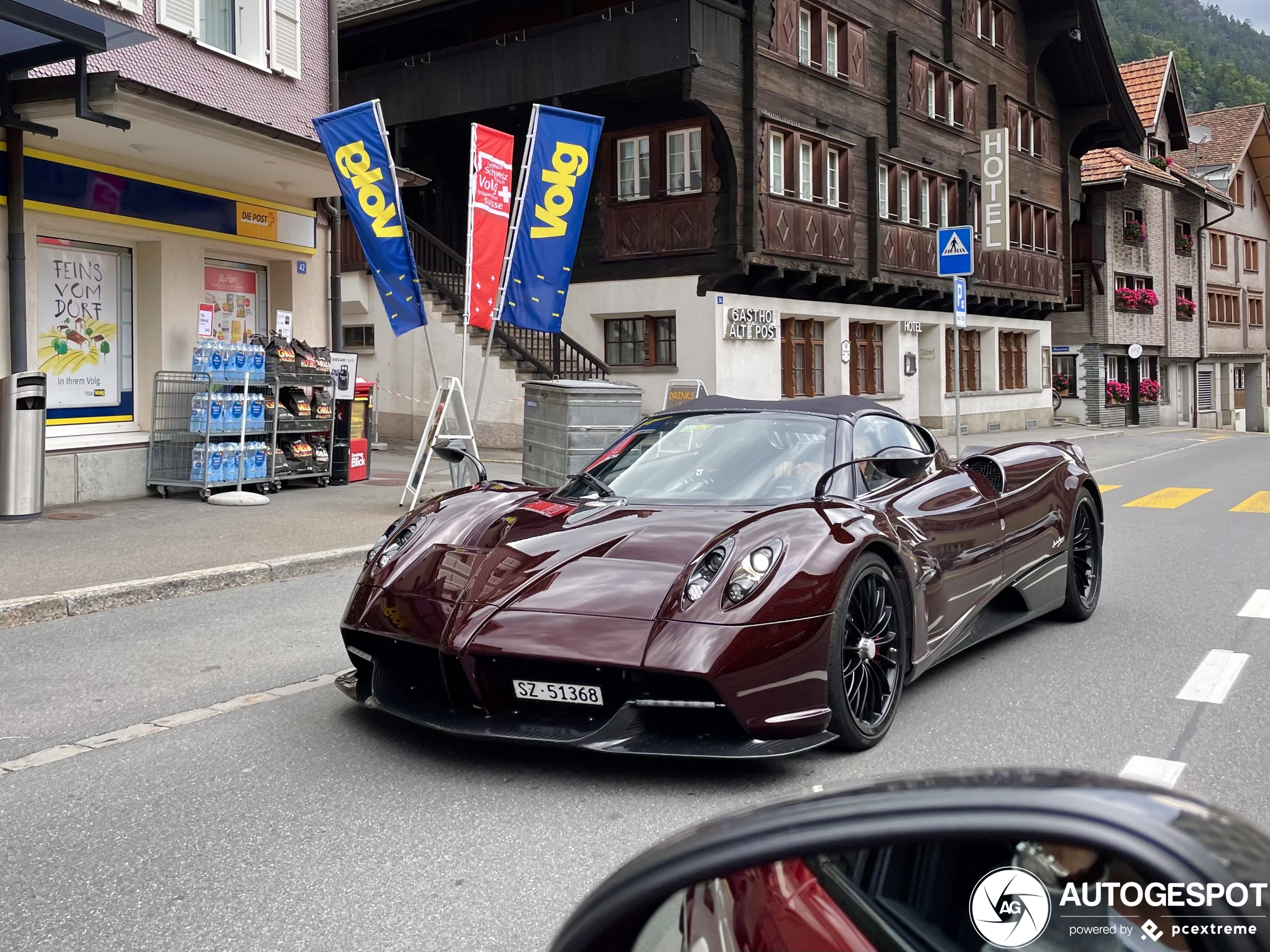 Pagani Huayra Roadster