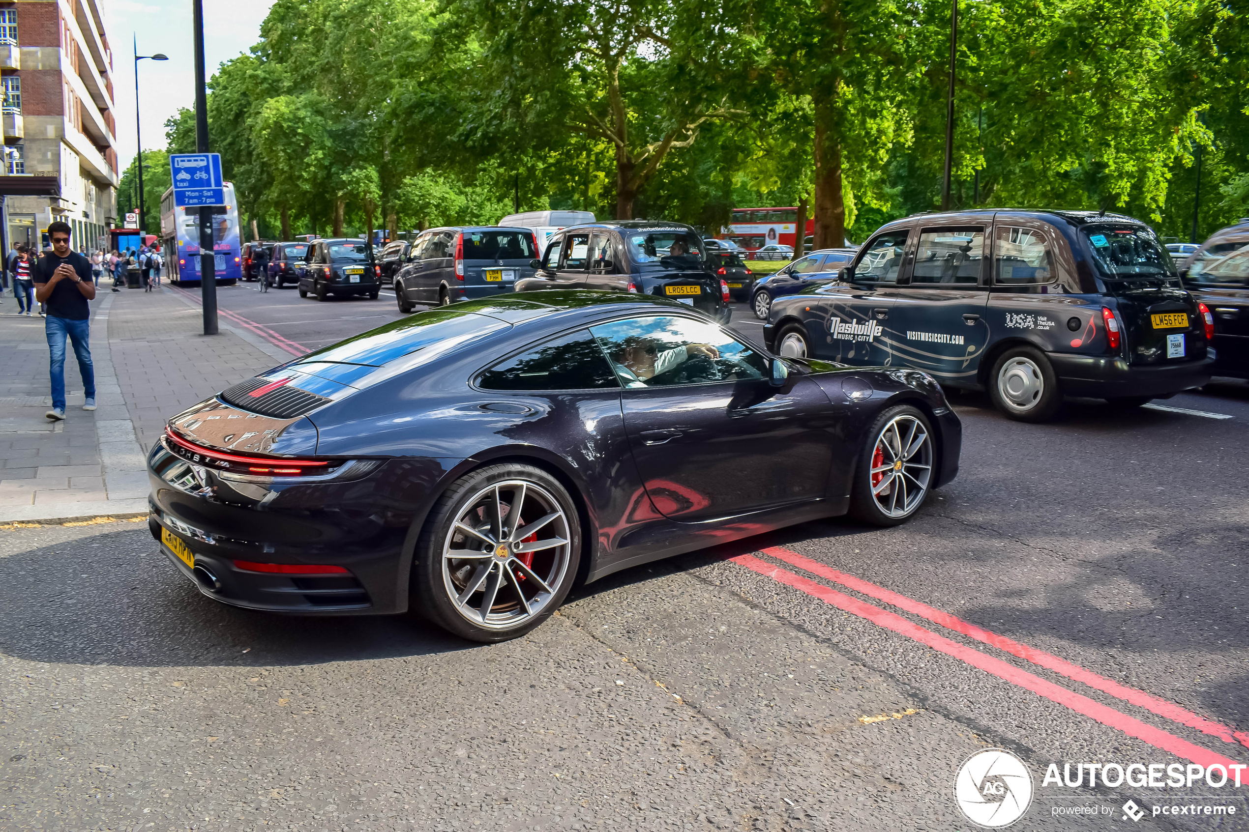 Porsche 992 Carrera S