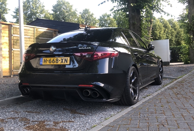 Alfa Romeo Giulia Quadrifoglio