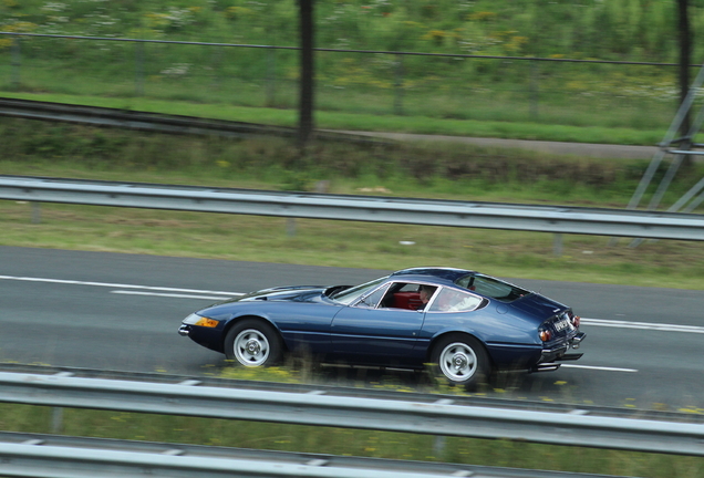 Ferrari 365 GTB/4 Daytona