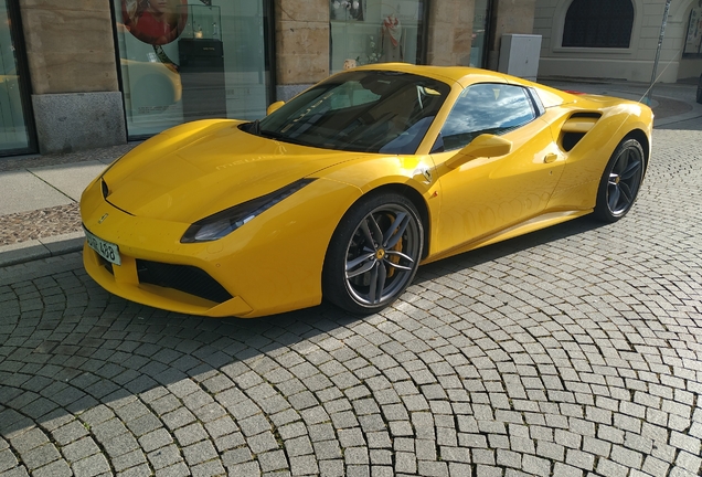 Ferrari 488 Spider