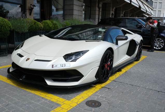 Lamborghini Aventador LP770-4 SVJ Roadster