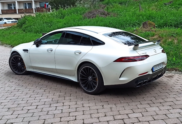 Mercedes-AMG GT 63 S X290