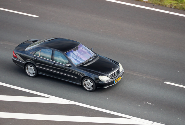 Mercedes-Benz S 55 AMG W220