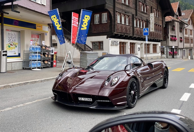 Pagani Huayra Roadster