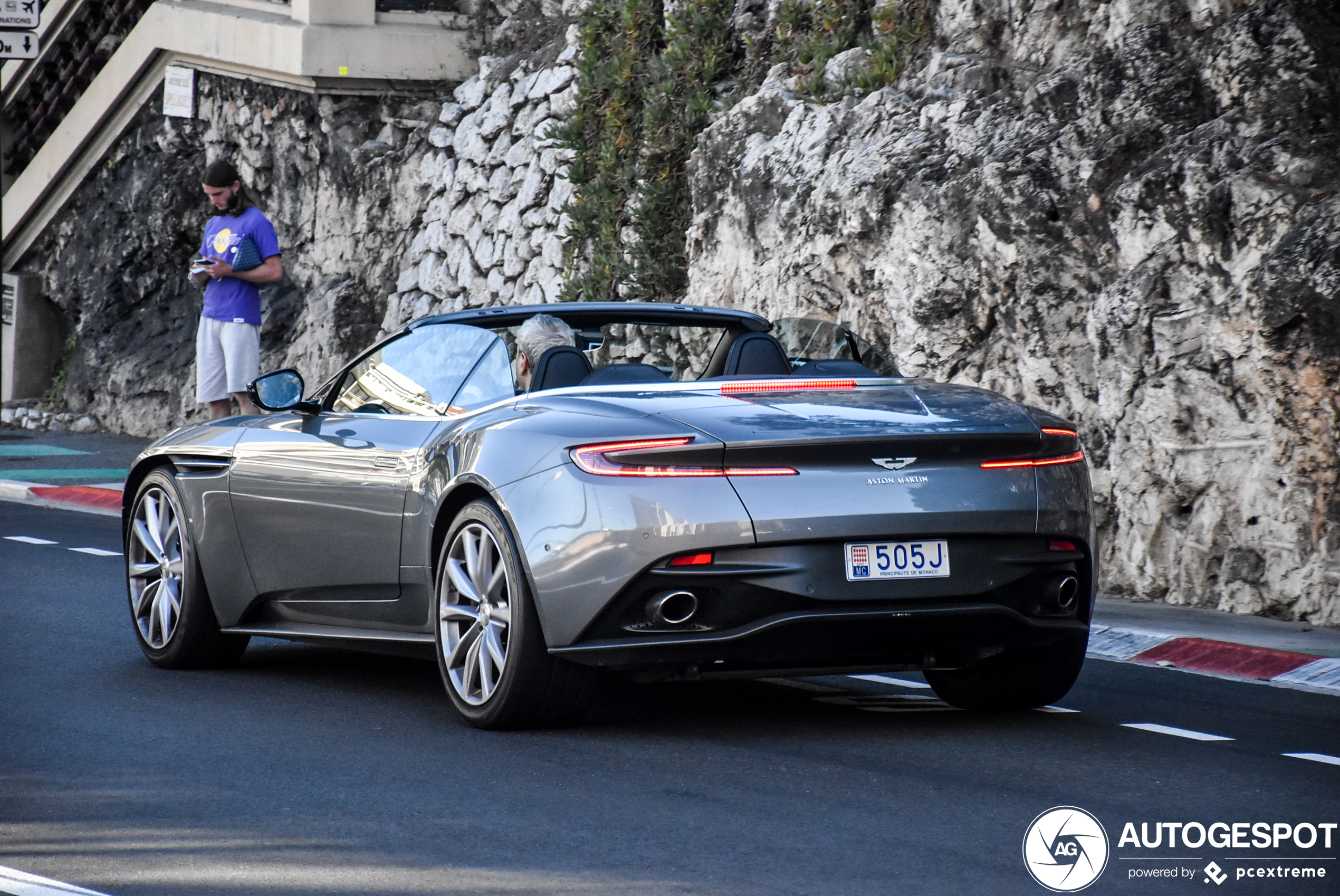 Aston Martin DB11 V8 Volante