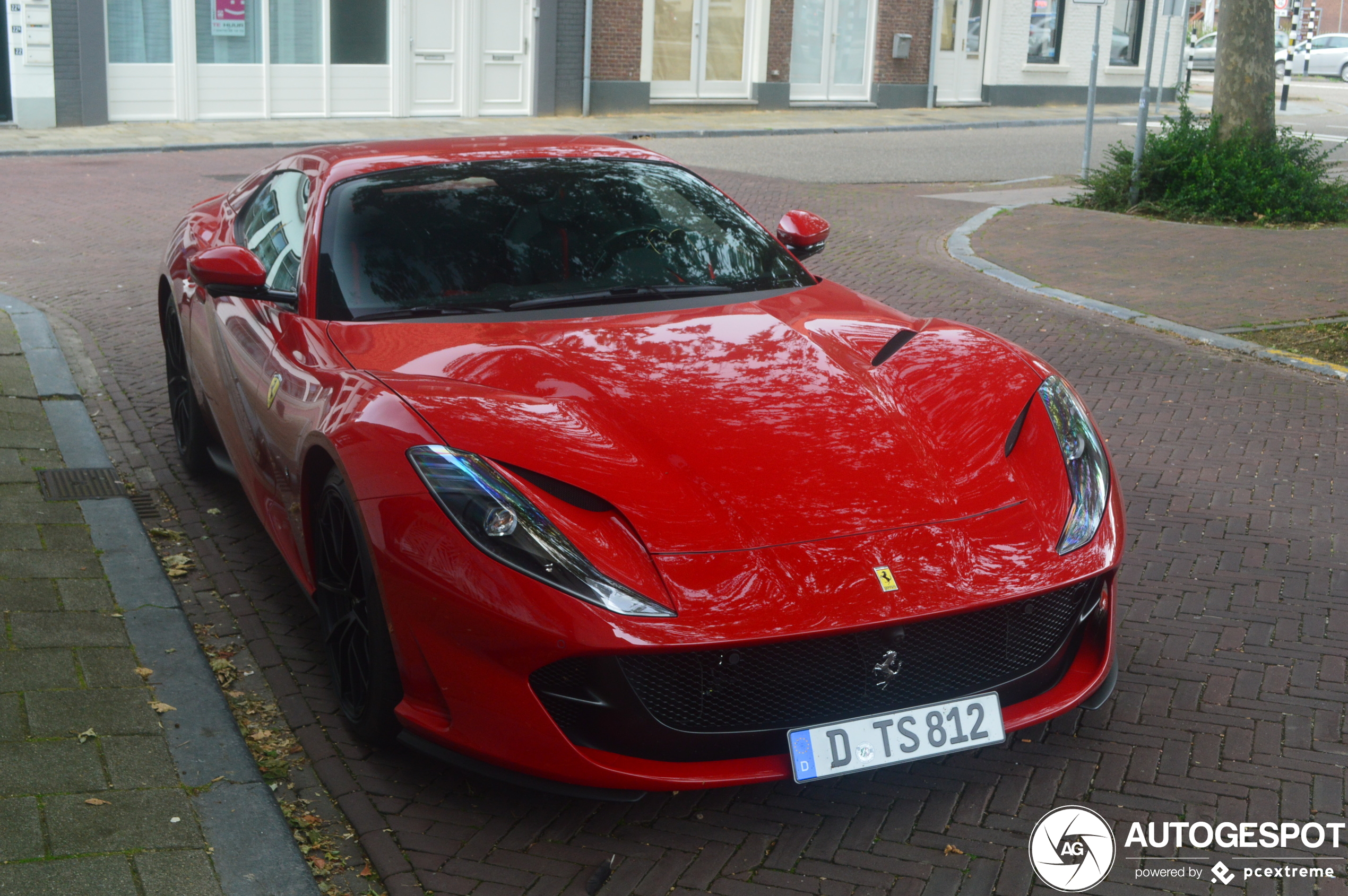 Ferrari 812 GTS