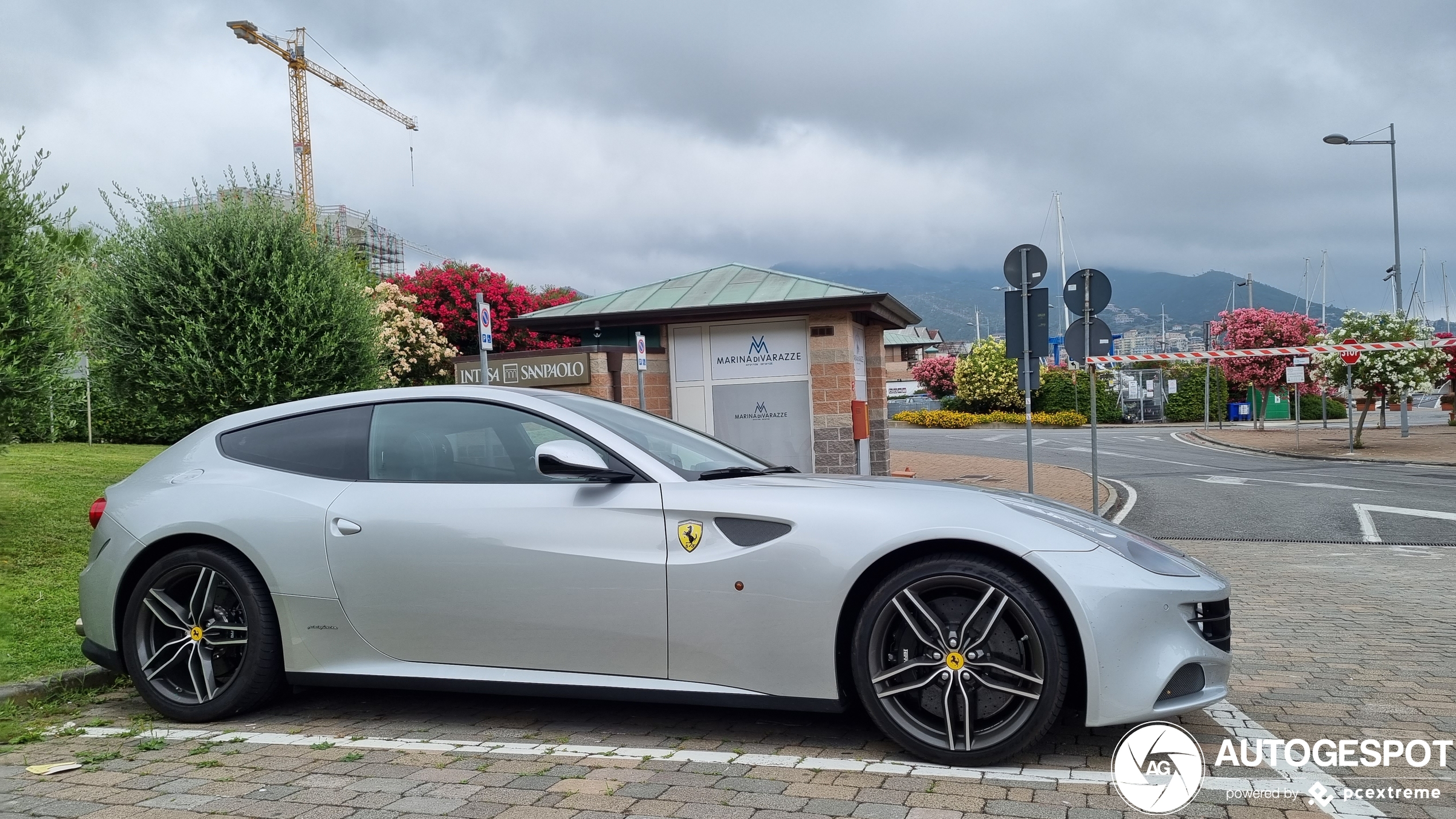 Ferrari FF