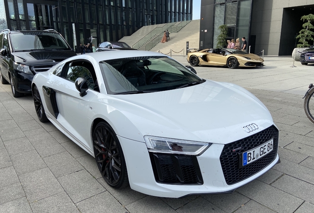 Audi R8 V10 2015