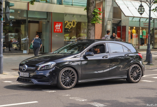 Mercedes-AMG A 45 W176 2015