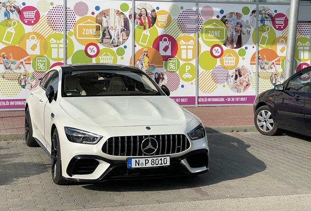 Mercedes-AMG GT 63 S X290