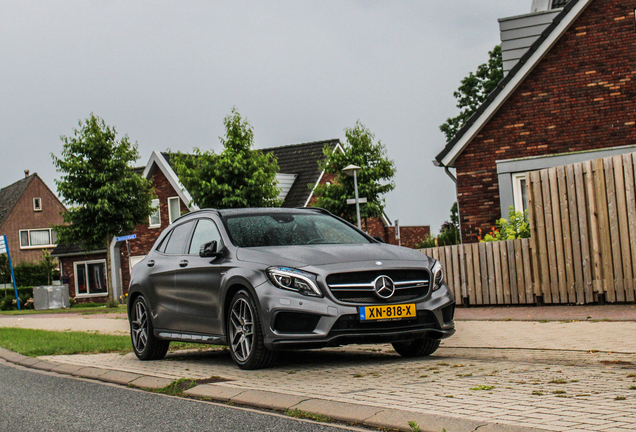 Mercedes-Benz GLA 45 AMG X156