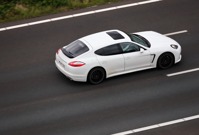 Porsche 970 Panamera GTS MkI