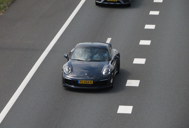 Porsche 991 Carrera GTS MkII