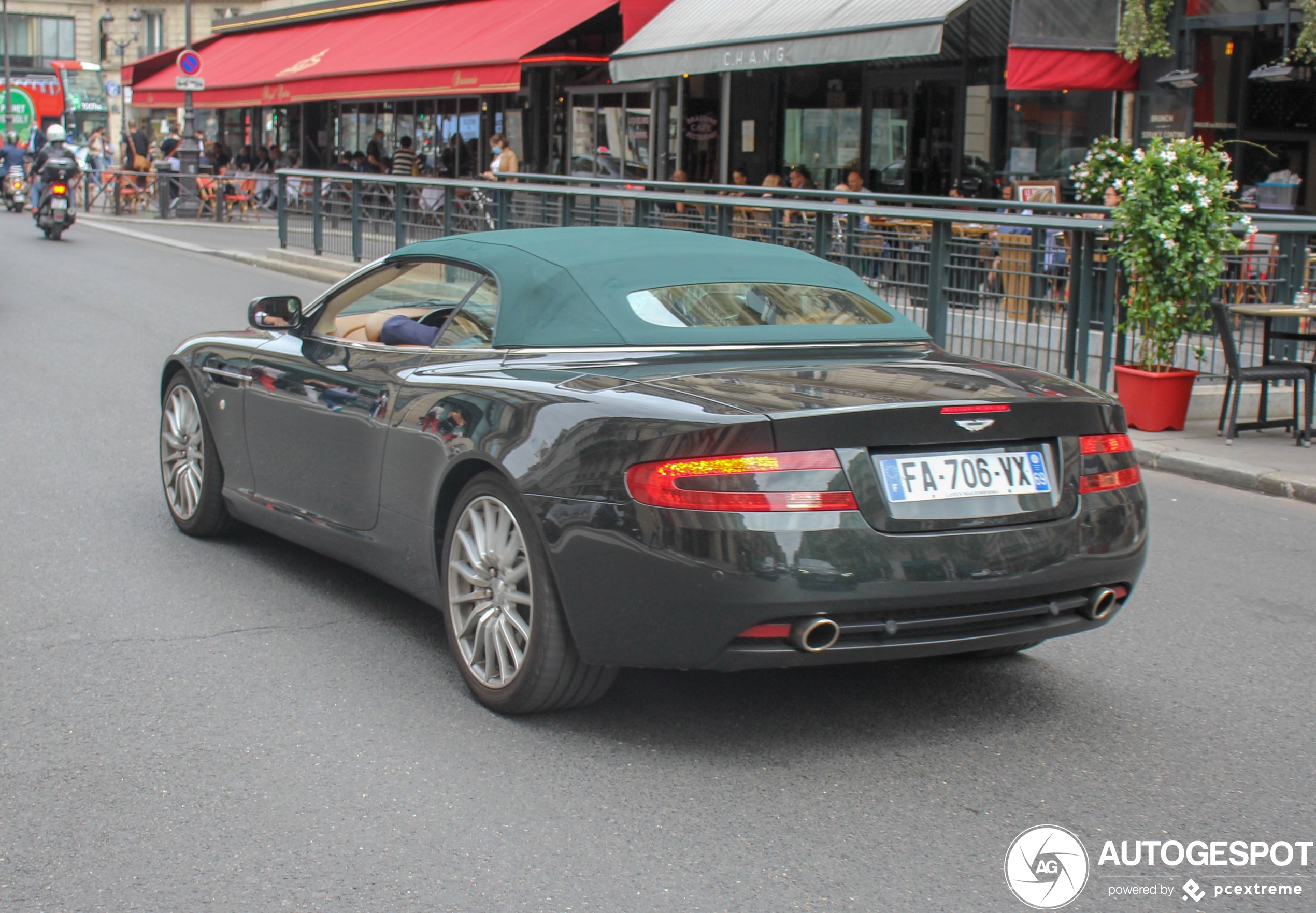 Aston Martin DB9 Volante