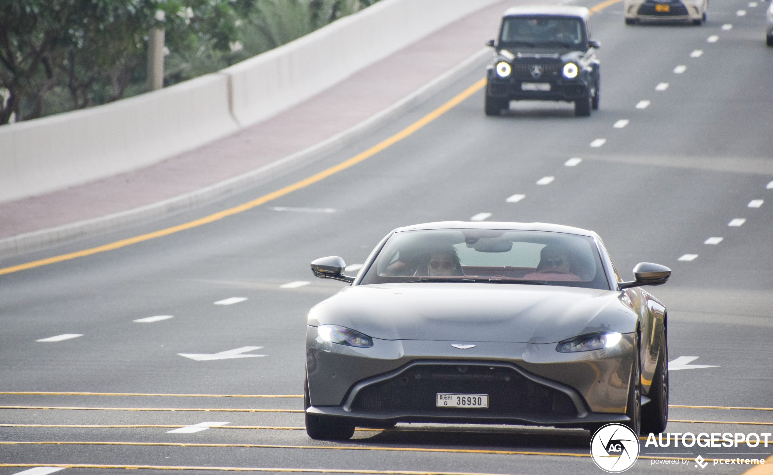 Aston Martin V8 Vantage 2018