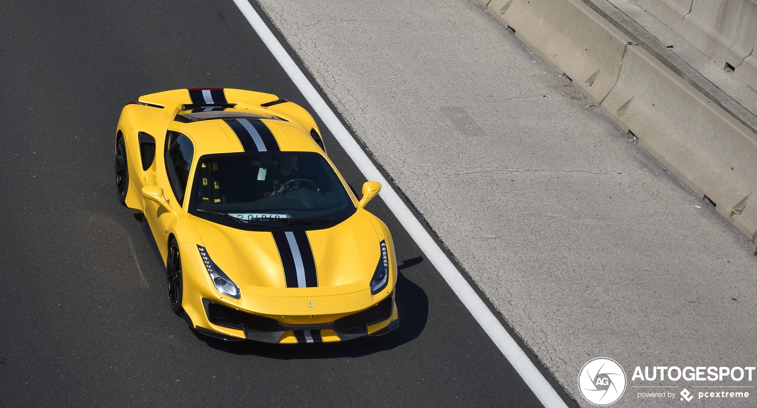 Ferrari 488 Pista