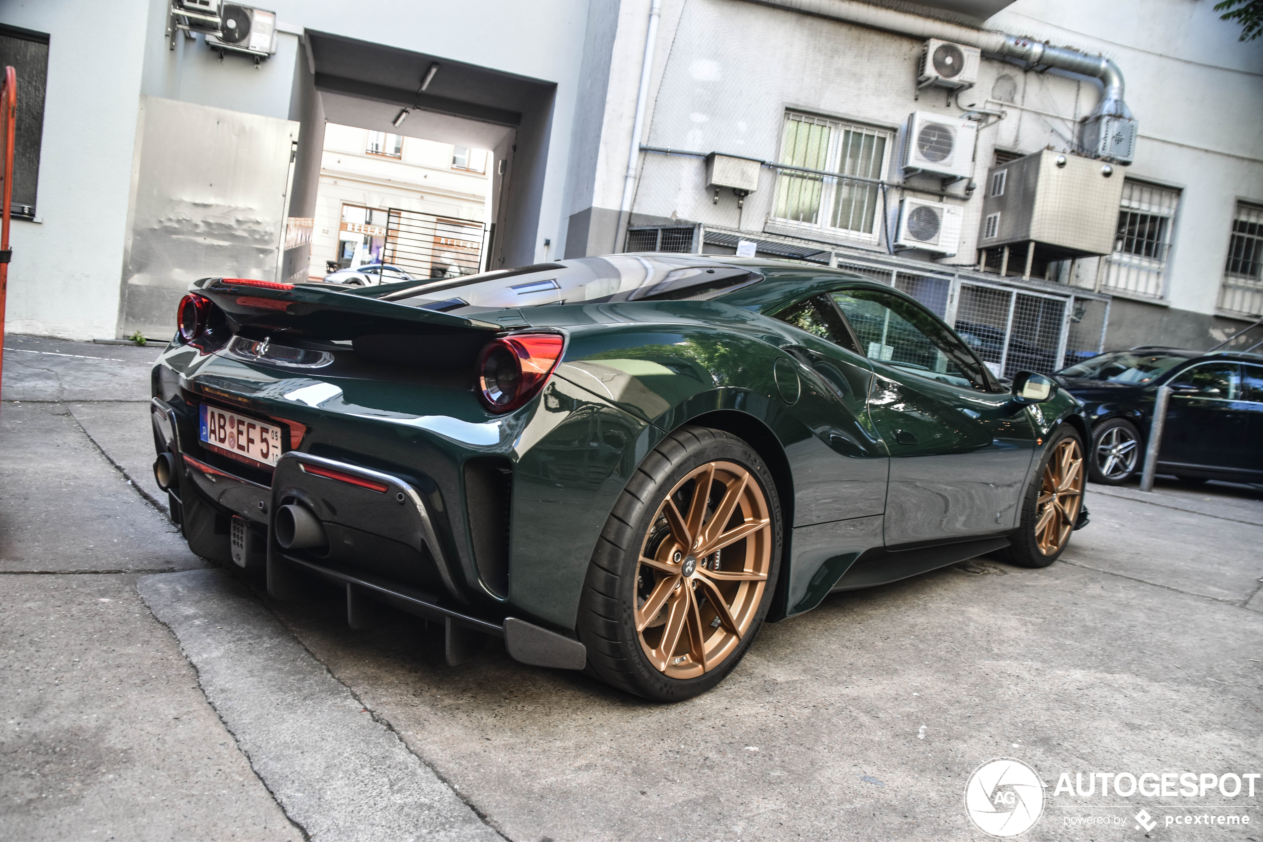 Ferrari 488 Pista