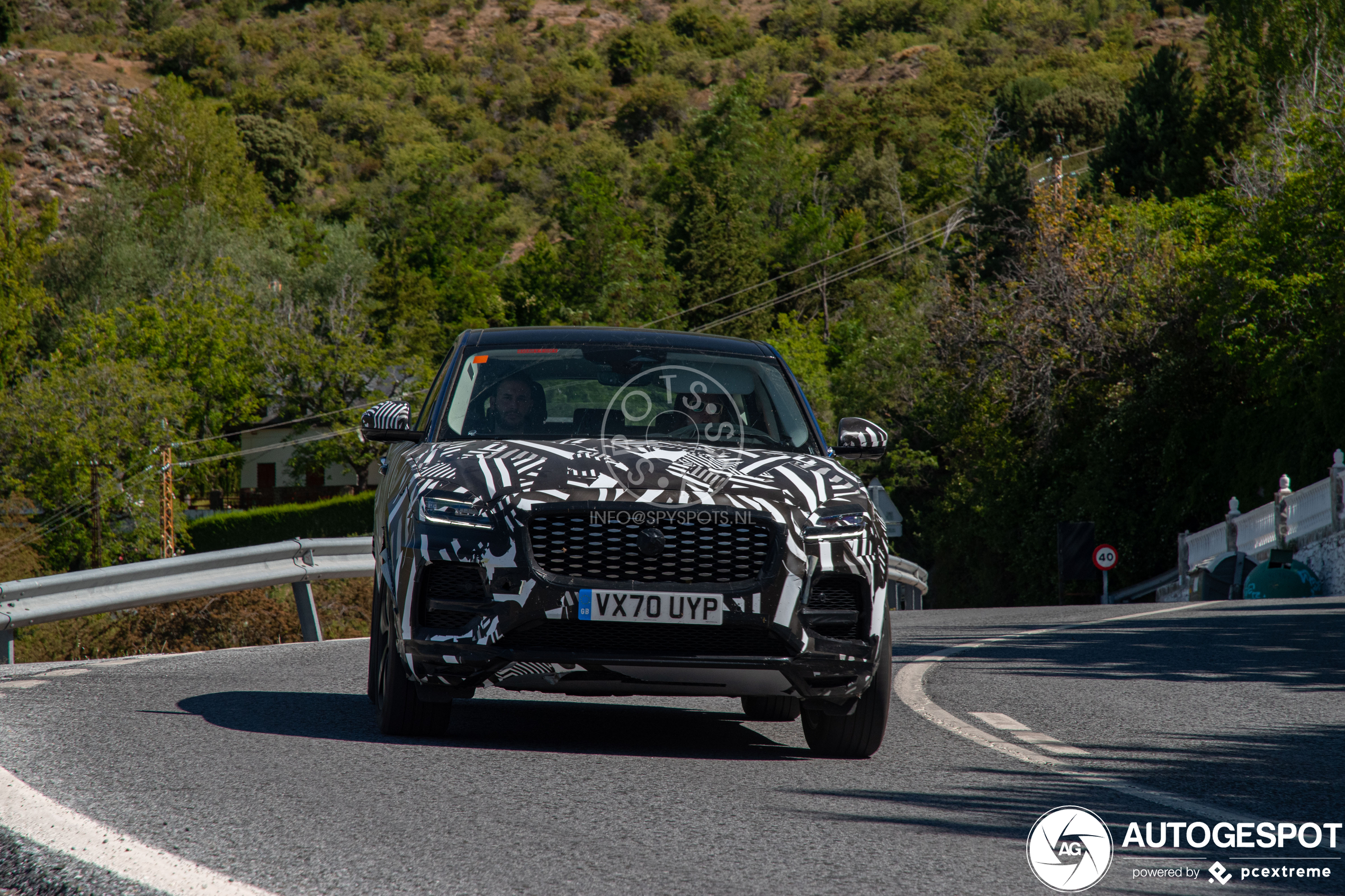 Jaguar F-PACE 2021