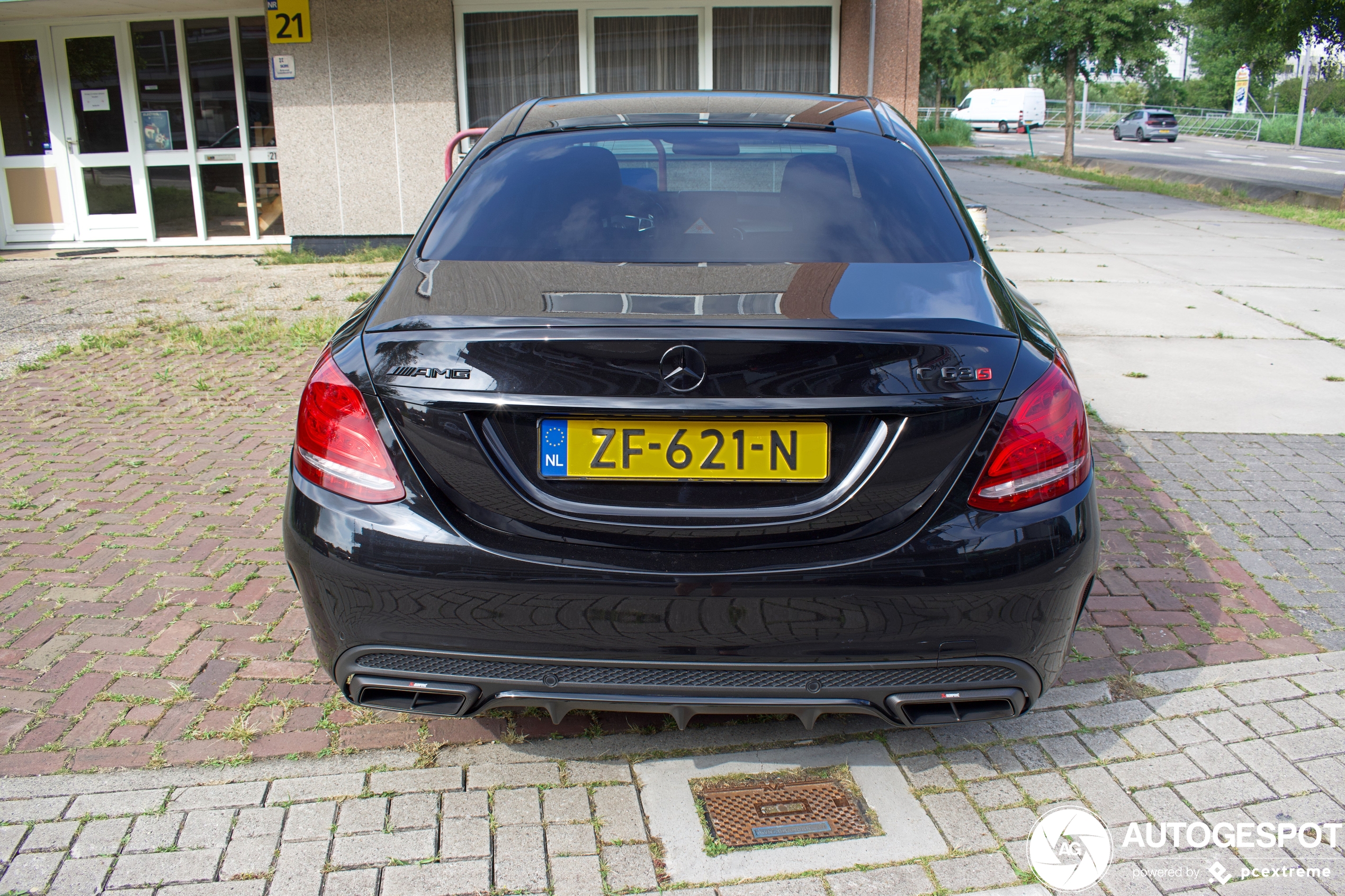 Mercedes-AMG C 63 S W205