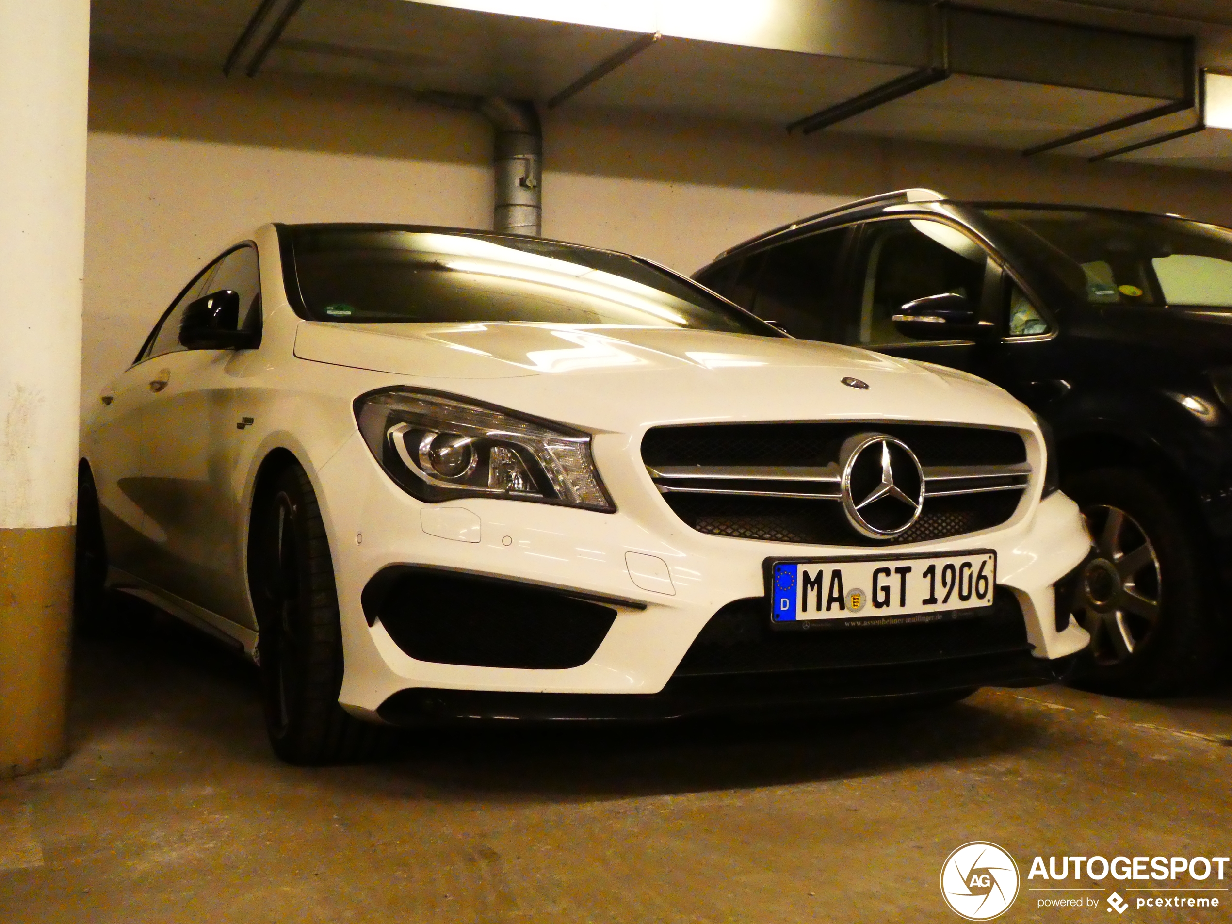 Mercedes-Benz CLA 45 AMG C117