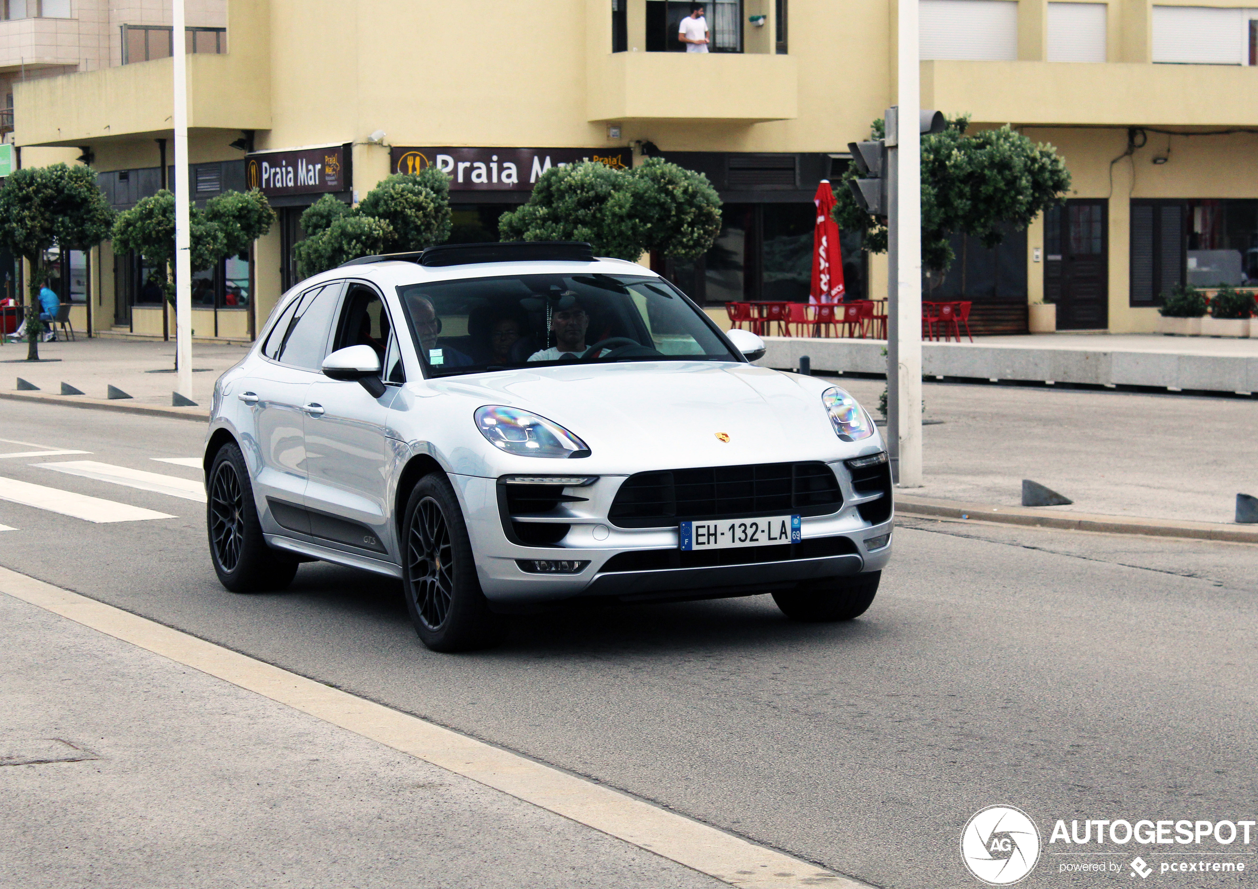 Porsche 95B Macan GTS