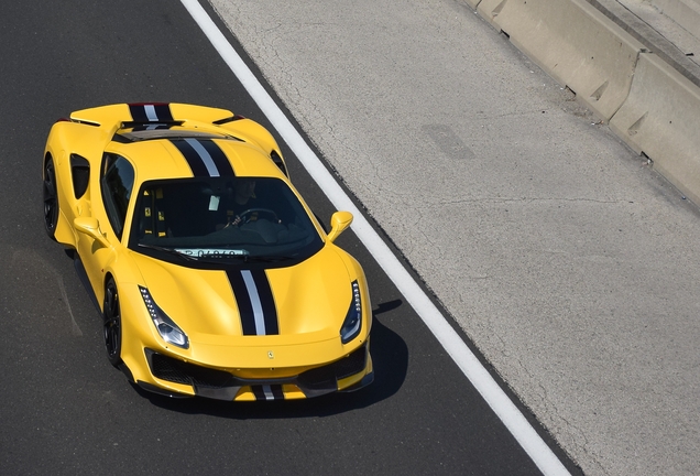 Ferrari 488 Pista