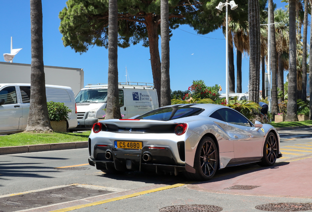 Ferrari 488 Pista