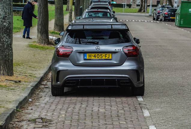 Mercedes-AMG A 45 W176 2015