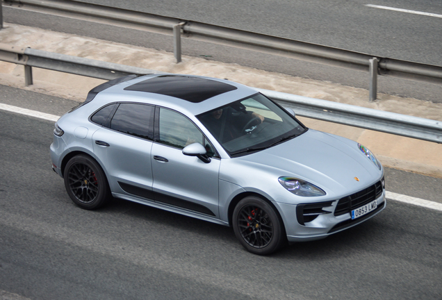 Porsche 95B Macan GTS MkII