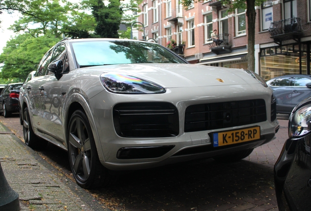 Porsche Cayenne Turbo S E-Hybrid