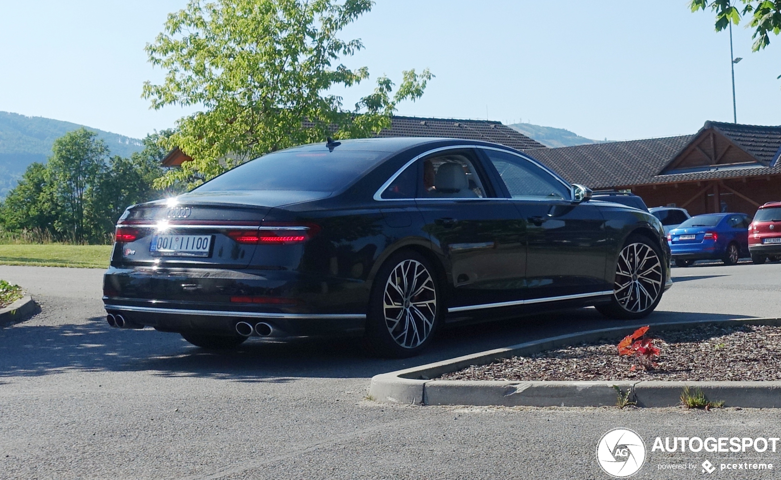 Audi S8 D5