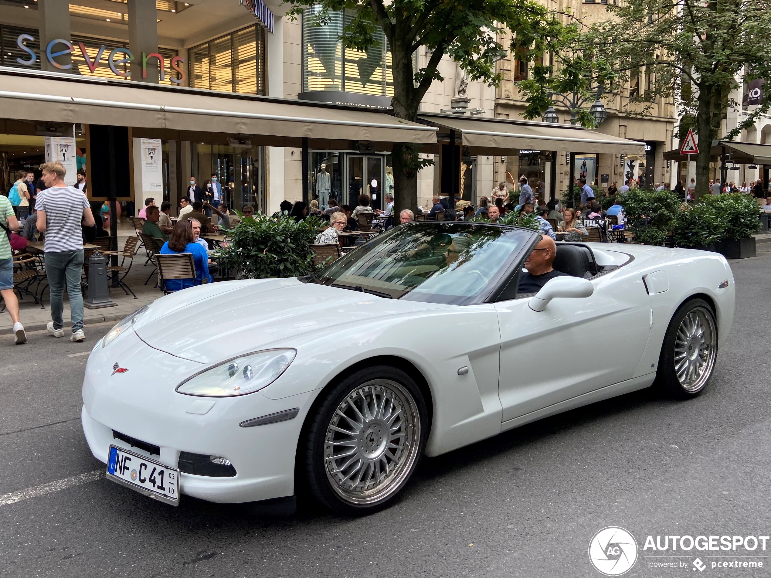 Chevrolet Corvette C6 Convertible