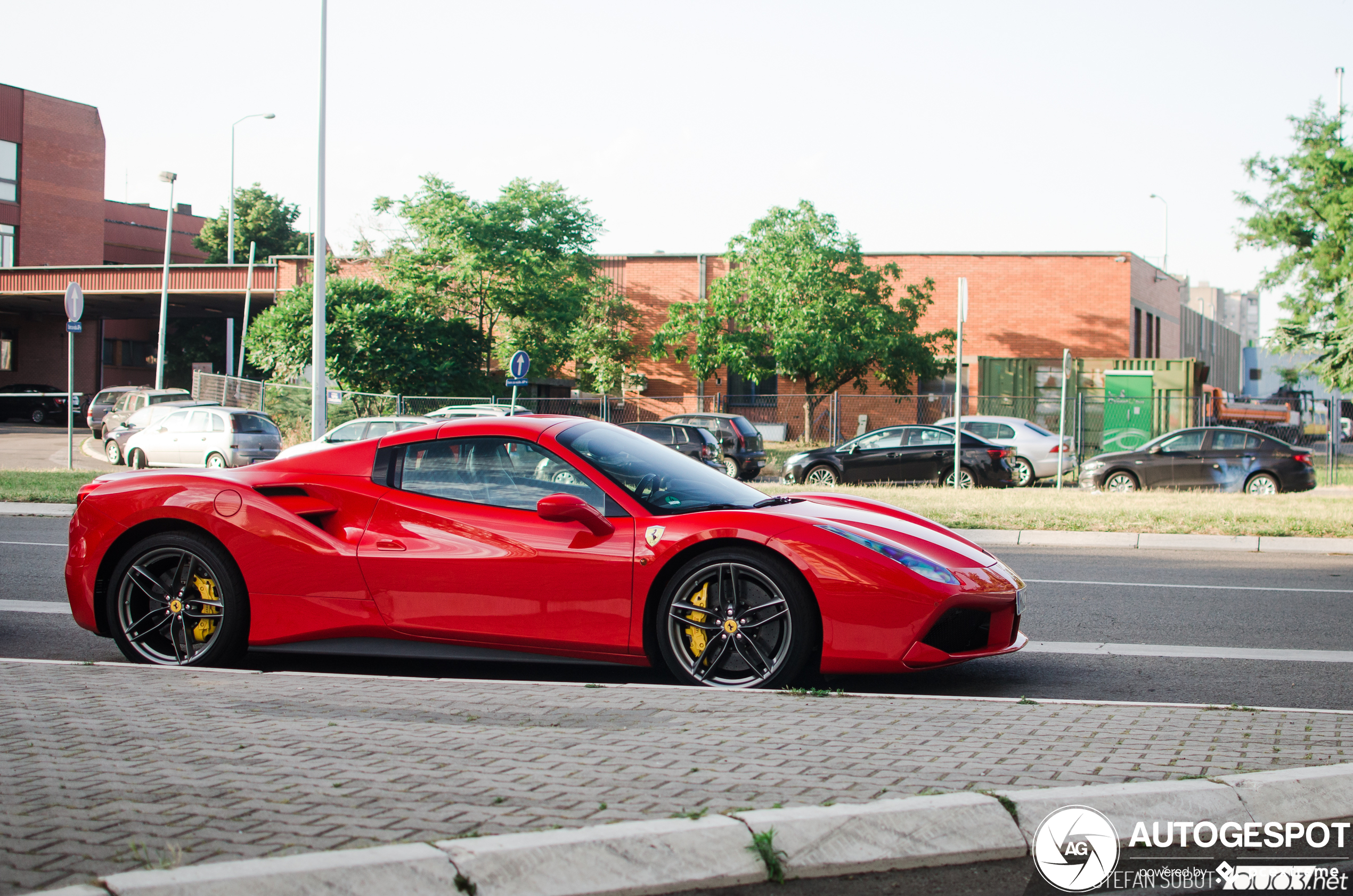 Ferrari 488 Spider