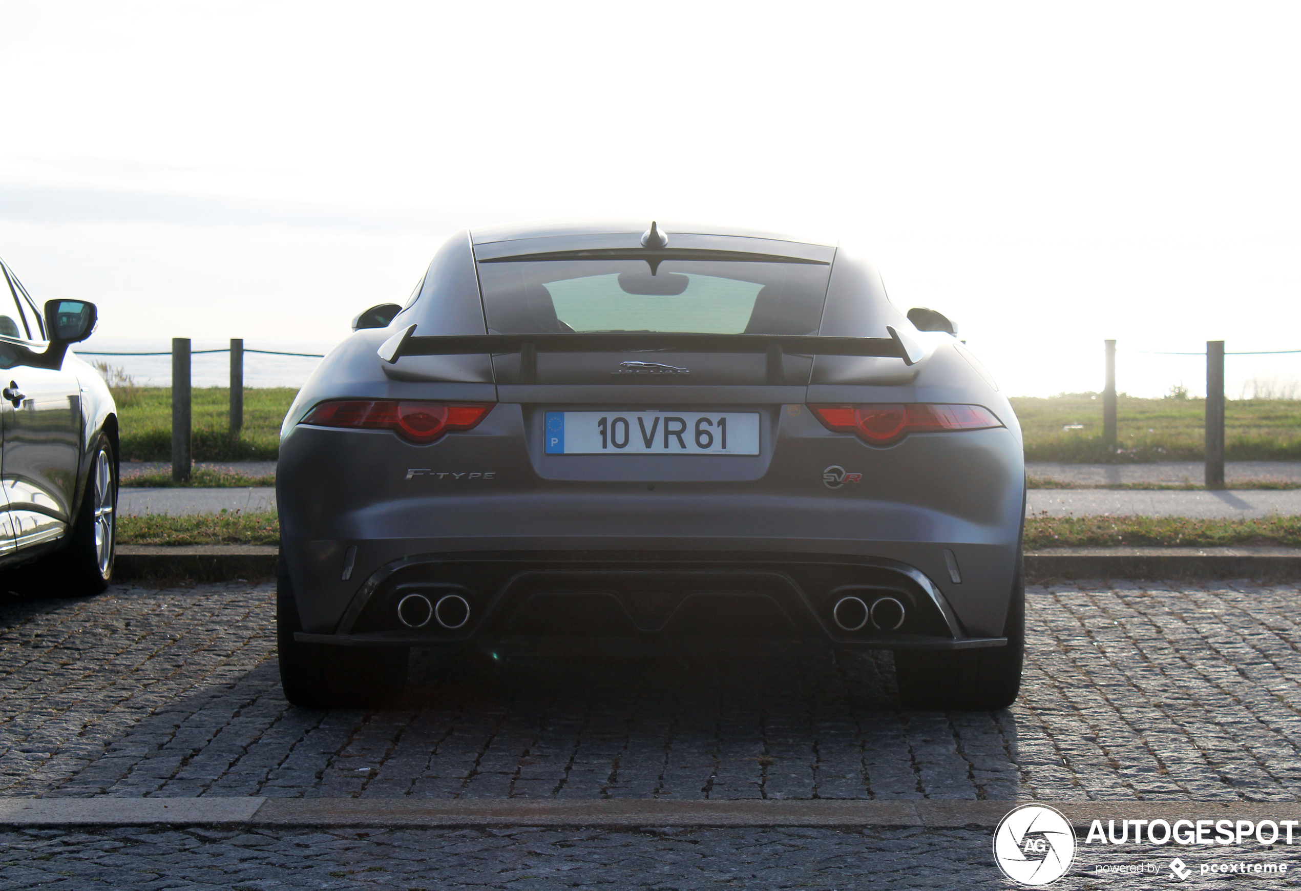 Jaguar F-TYPE R Coupé