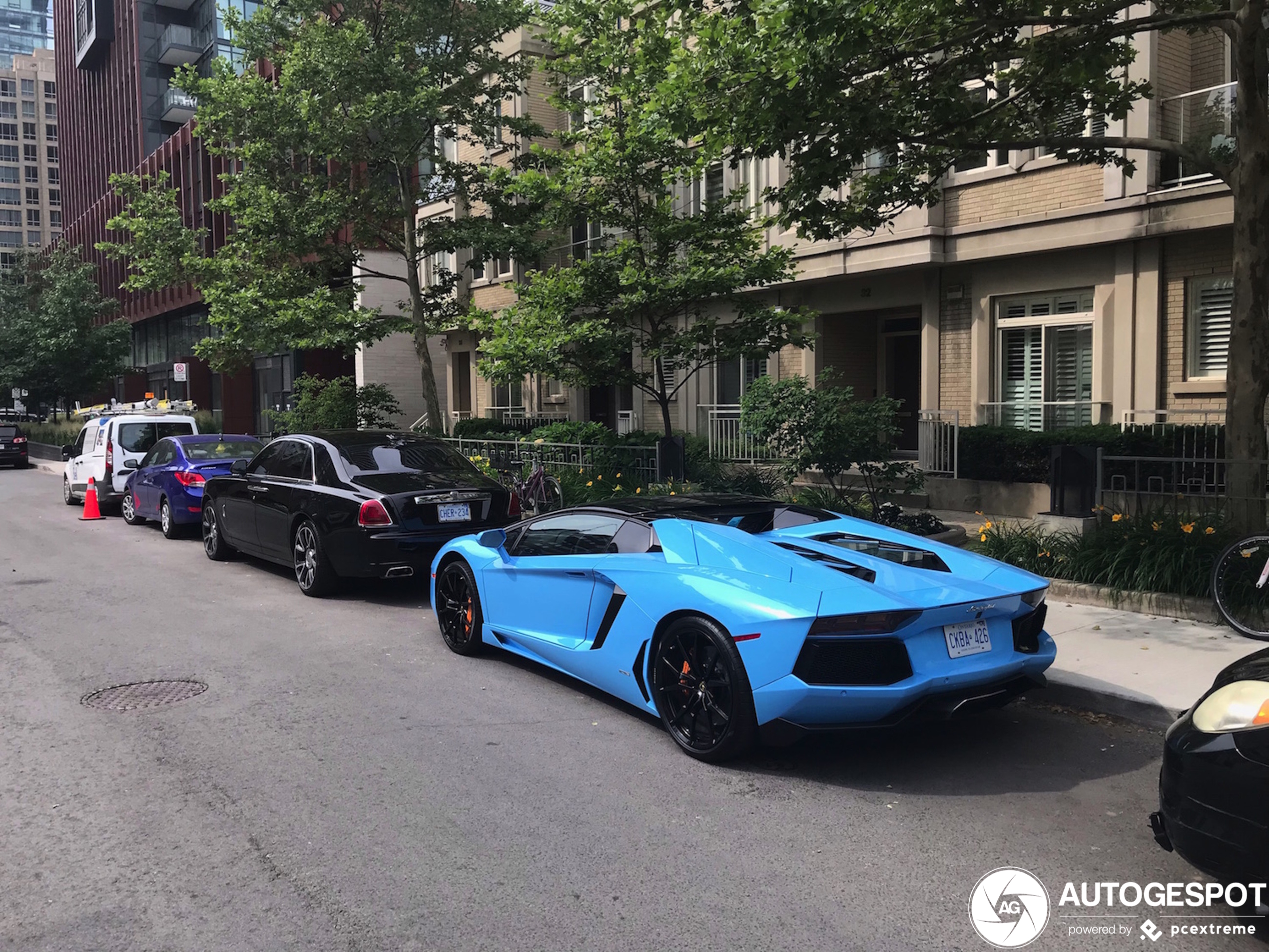 Lamborghini Aventador LP700-4 Roadster