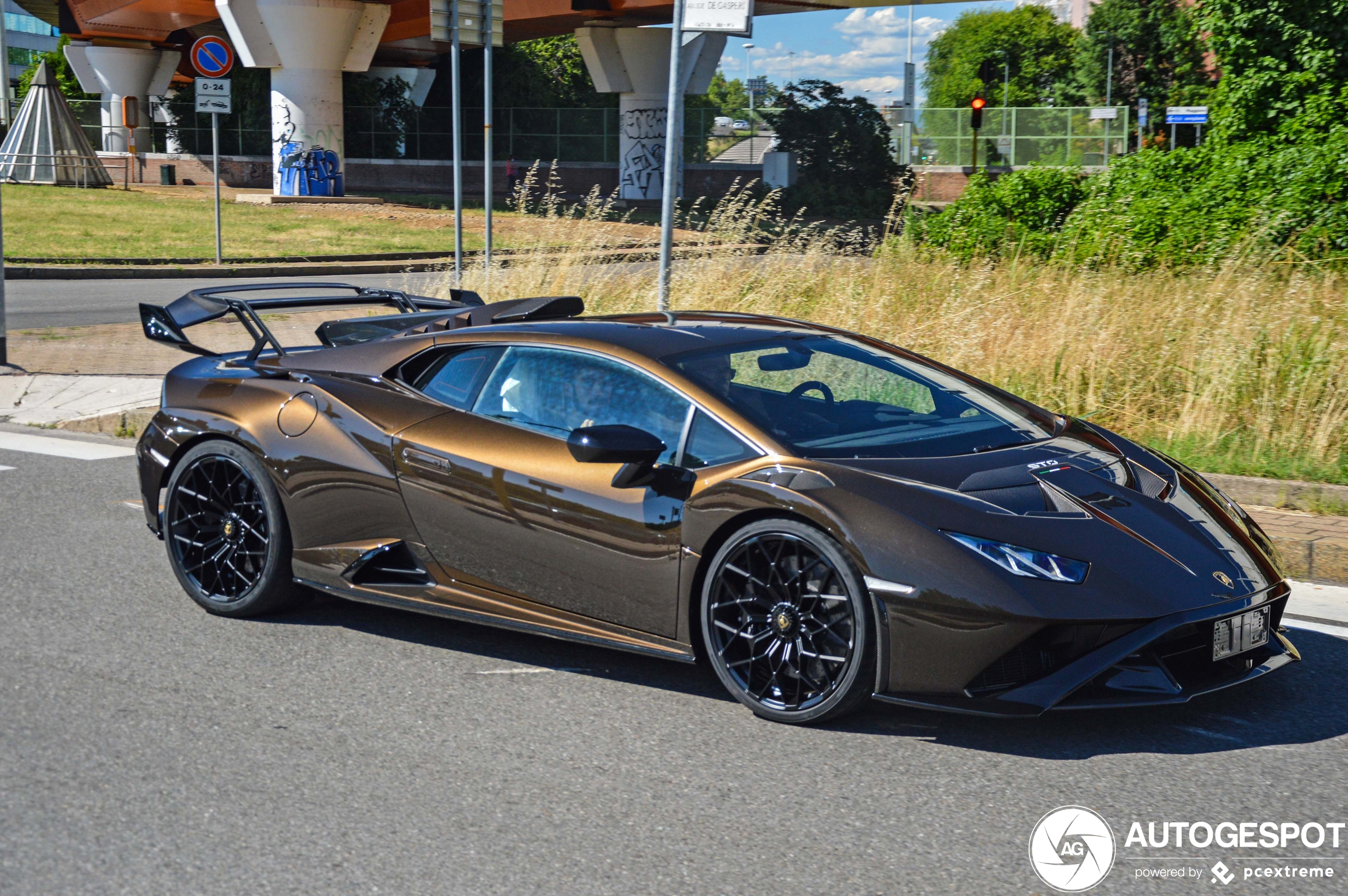 Lamborghini Huracán LP640-2 STO