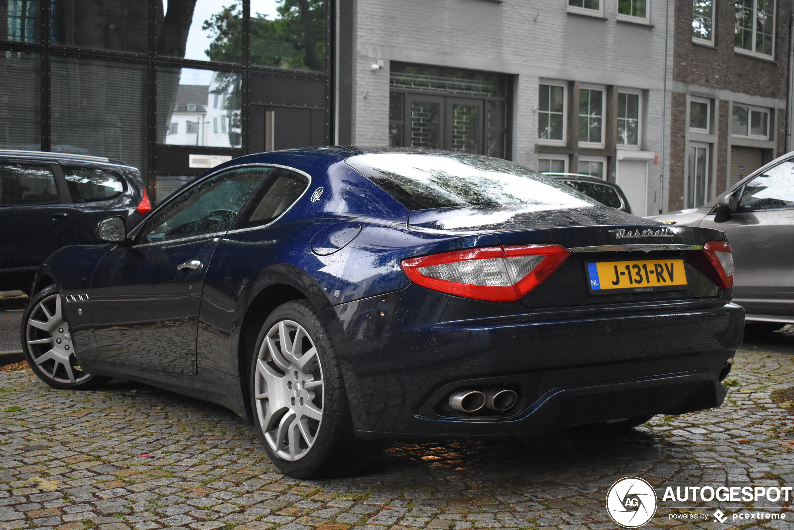 Maserati GranTurismo S Automatic