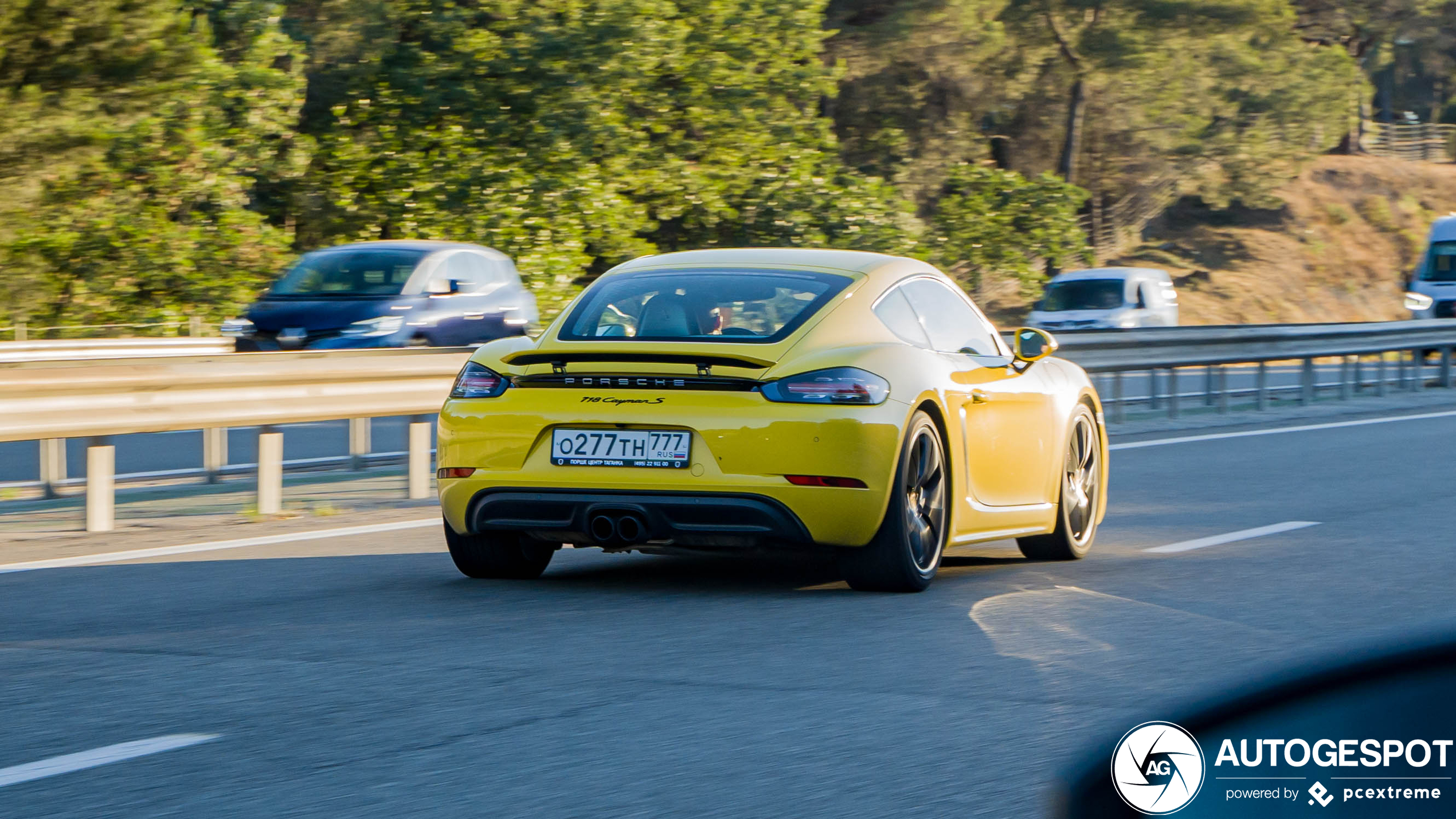 Porsche 718 Cayman S