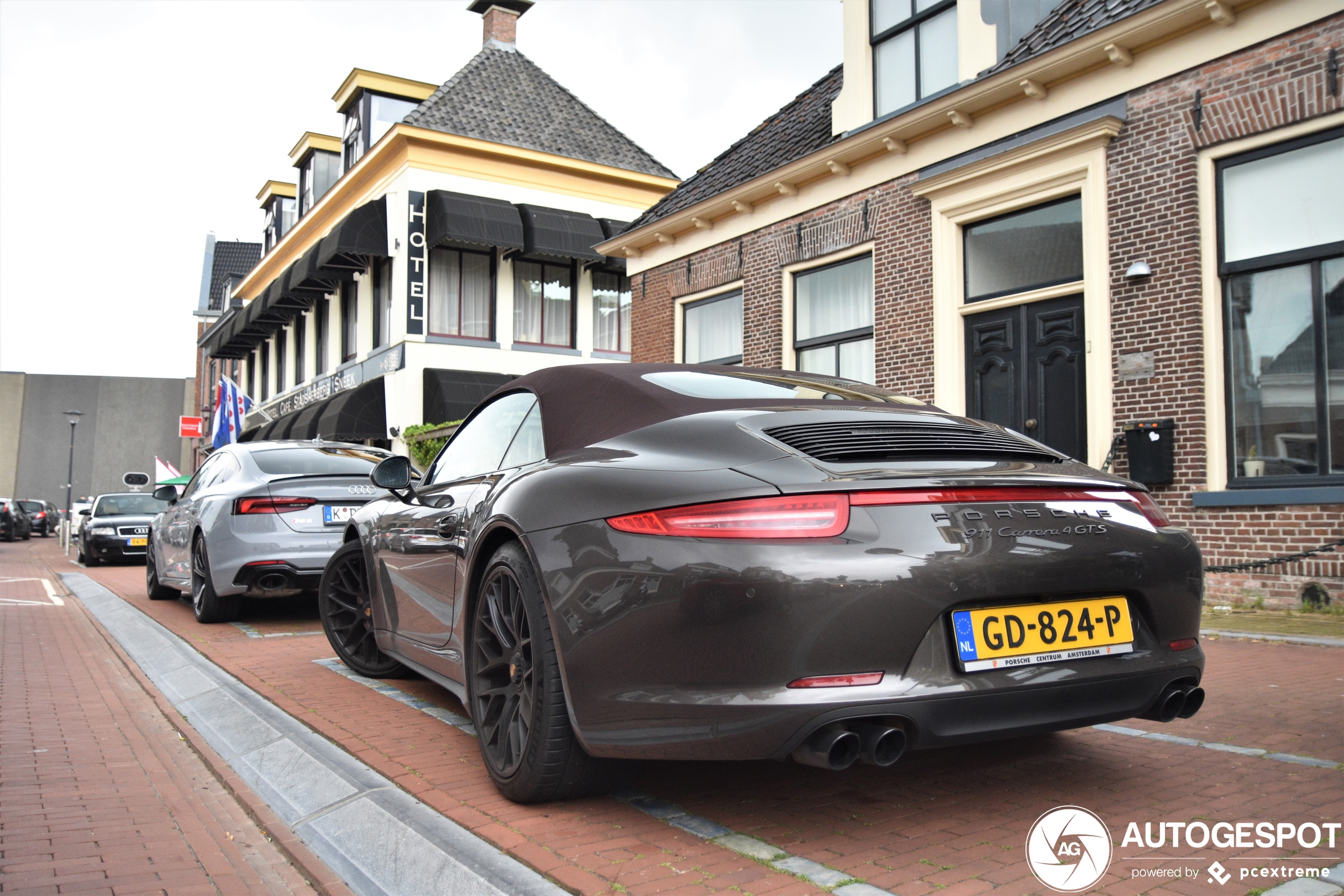 Porsche 991 Carrera 4 GTS Cabriolet MkI