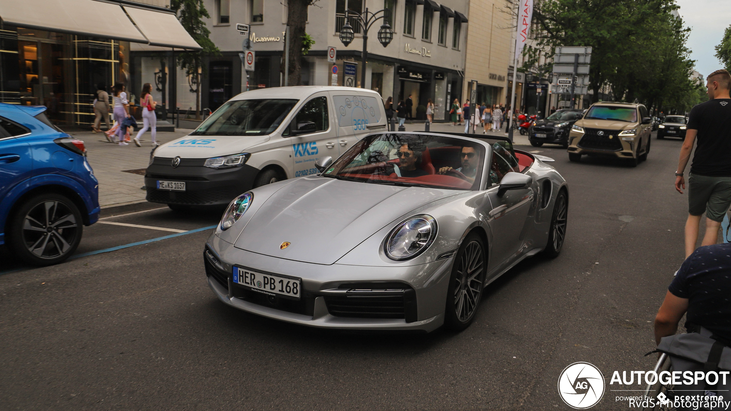 Porsche 992 Turbo Cabriolet