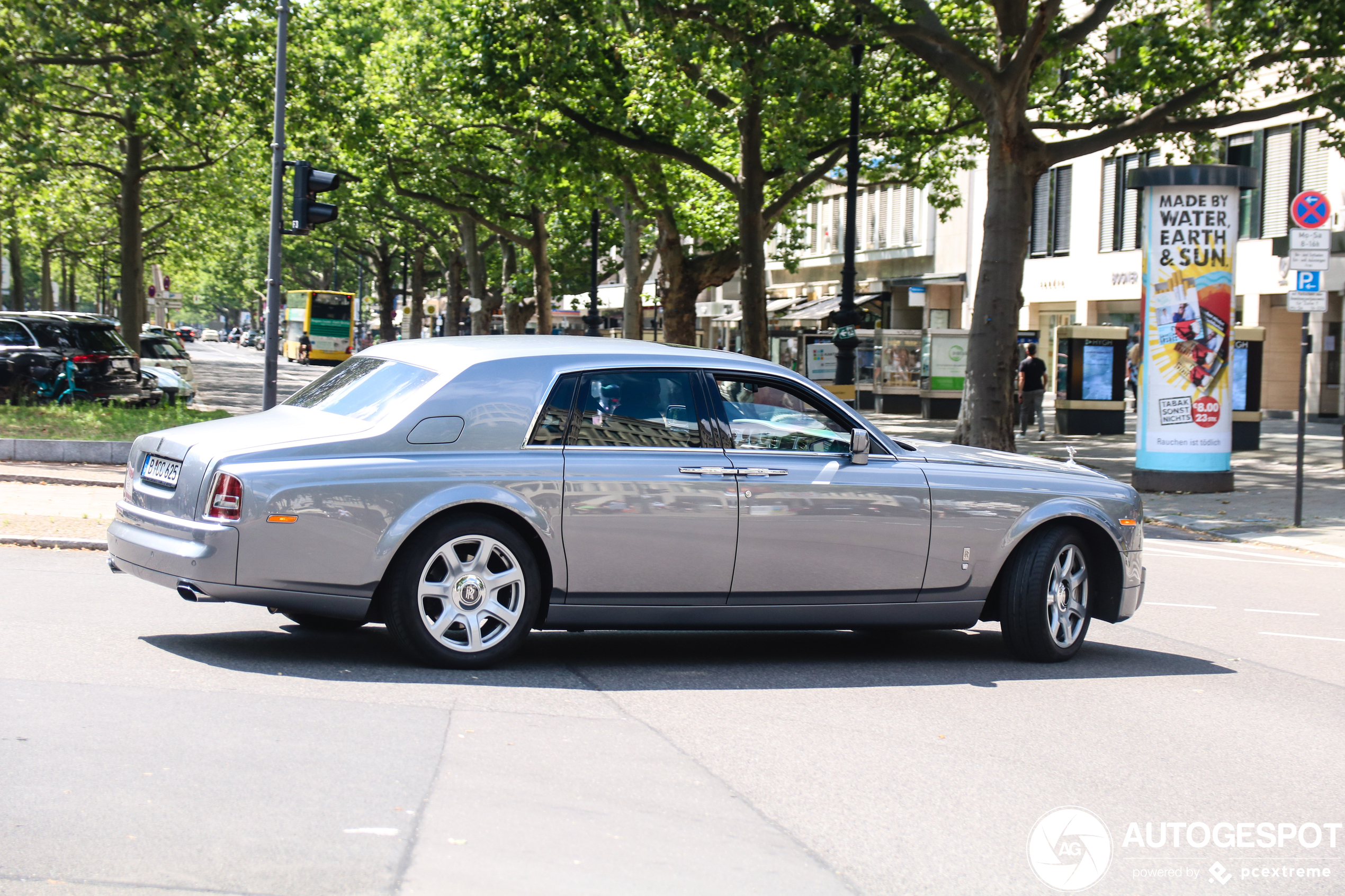 Rolls-Royce Phantom