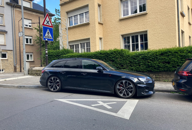 Audi RS4 Avant B9