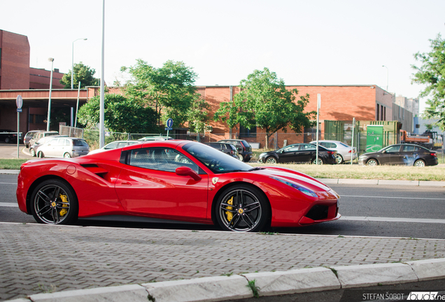 Ferrari 488 Spider