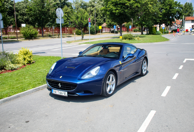 Ferrari California