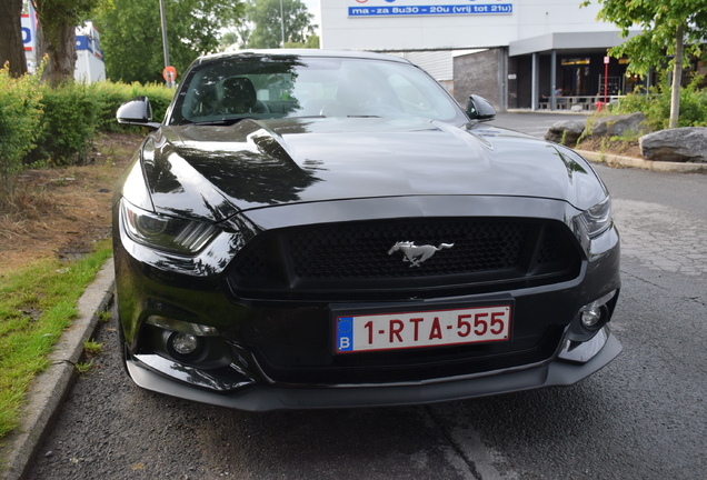 Ford Mustang GT 2015