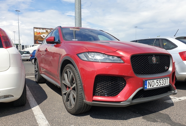 Jaguar F-PACE SVR